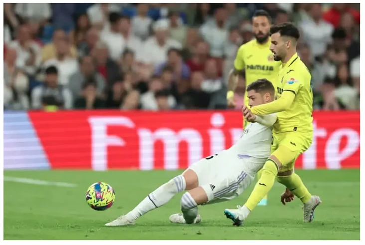 Valverde Tinju Alex...