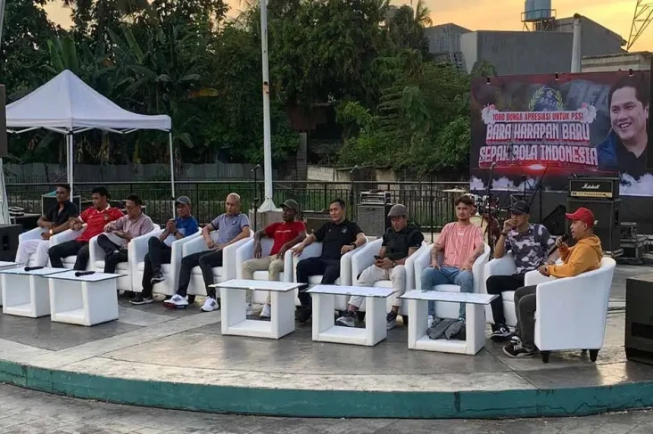 11 Legenda Sepak Bola...