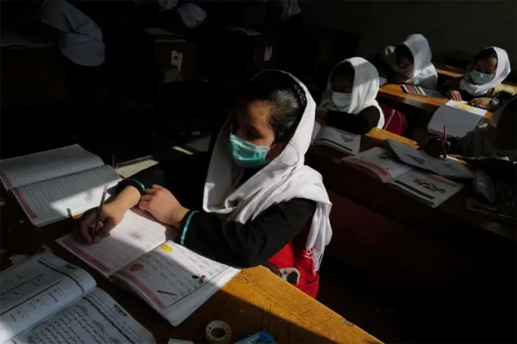 Ulama Afghanistan Kritik...