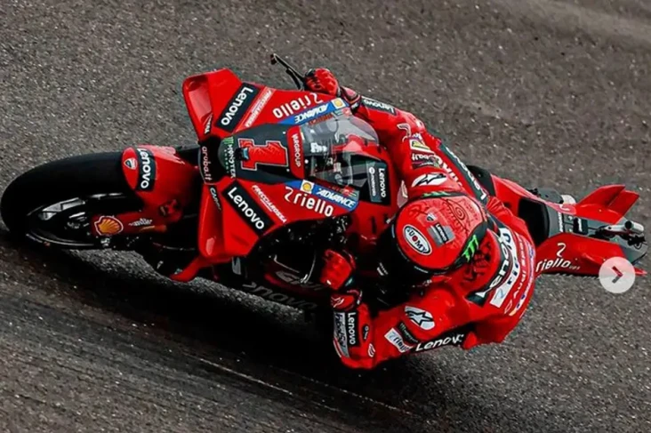 Pakai Nomor 1 di MotoGP...