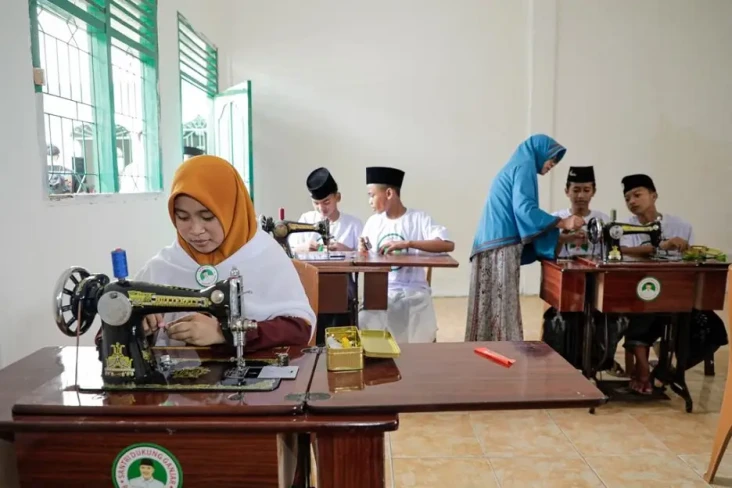 Bekal Berwirausaha,...