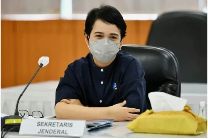 Kasus BAKTI Kominfo,...