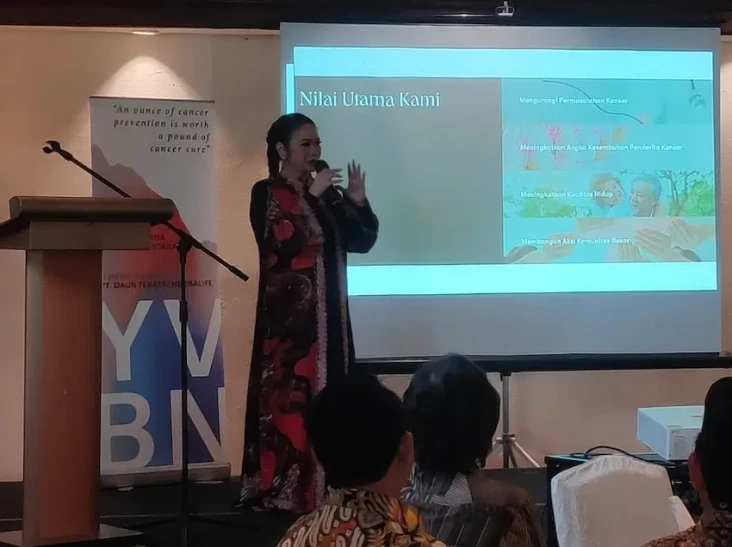 Peduli Penderita Kanker,...