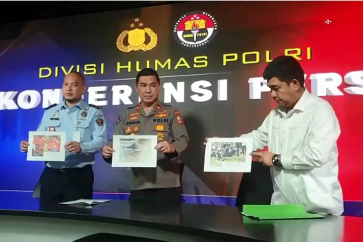 3 Terduga Teroris Warga...