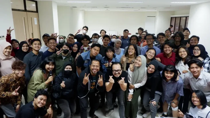 Dari Nobar hingga Diskusi...