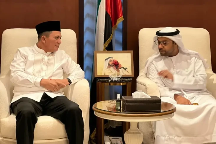 Jajaki Kerjasama dengan...