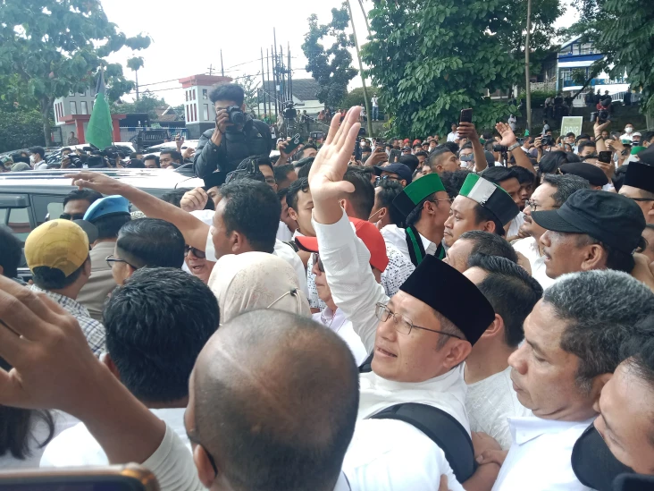 9 Tahun Dipisahkan,...