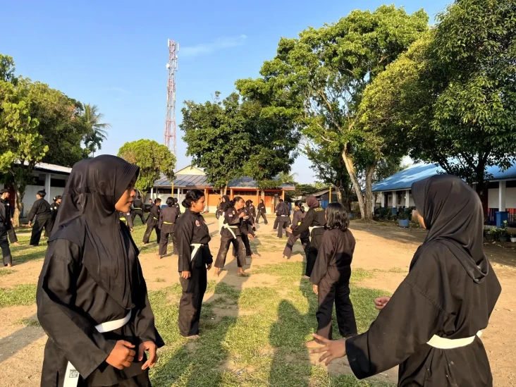 Bentuk Jati Diri, Milenial...