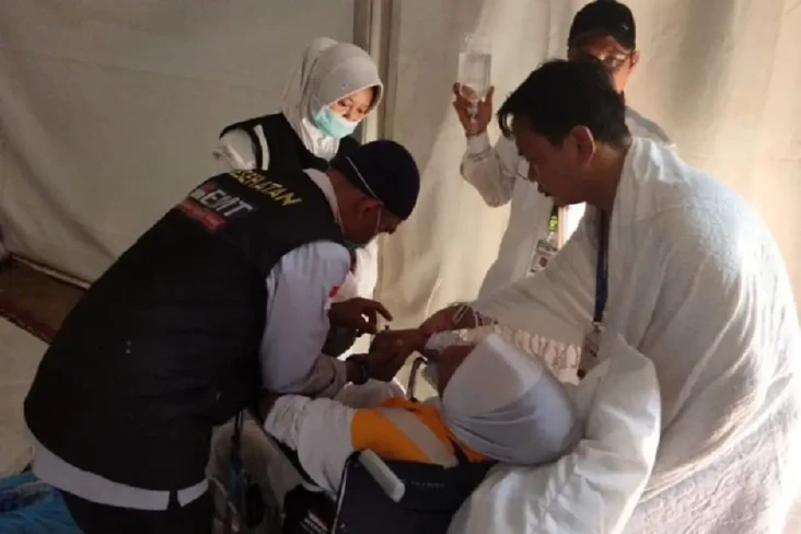 Pantau Kesehatan Jemaah...