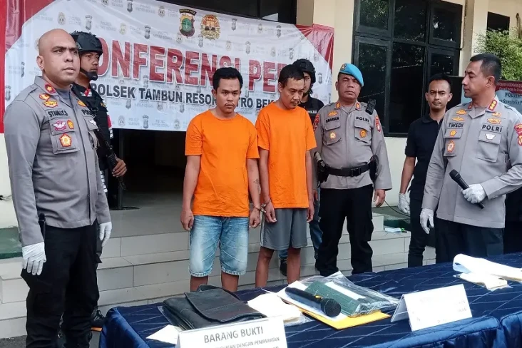 2 Pencuri Spesialis...
