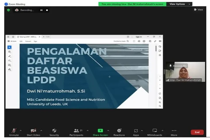 Alumnus UNS Bagikan...