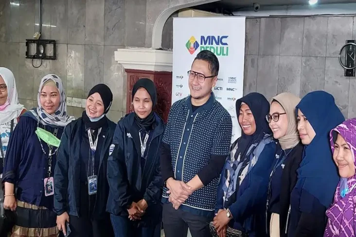 Ratusan Jemaah Antusias...
