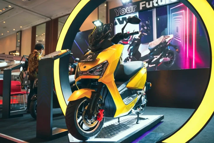 Motor Listrik United...