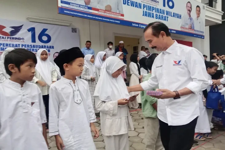 Berbagi Berkah di Bulan...
