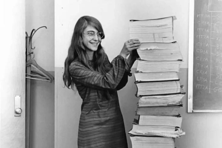 Margaret Hamilton, Wanita...