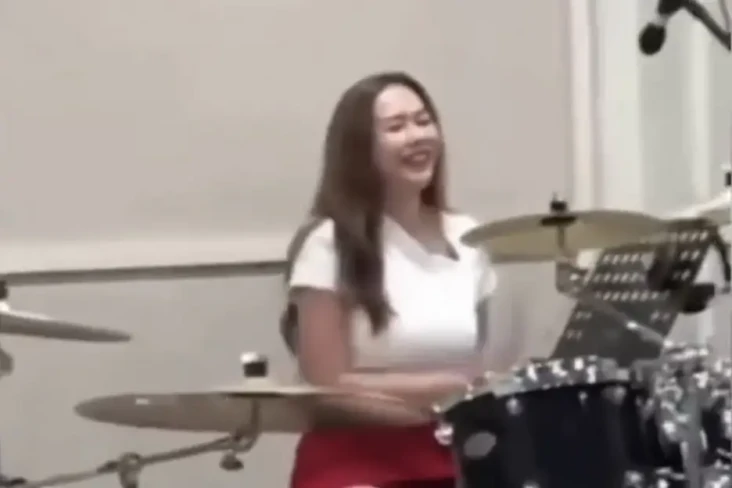 Viral Video Aura Kasih...