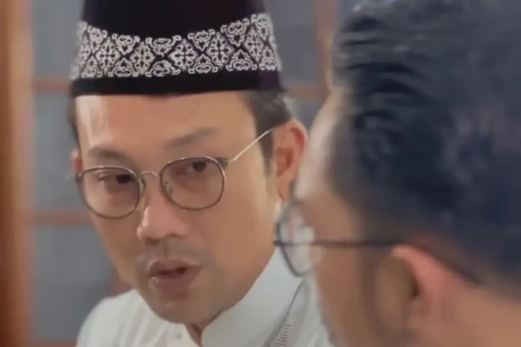 Diajak Masuk Islam,...