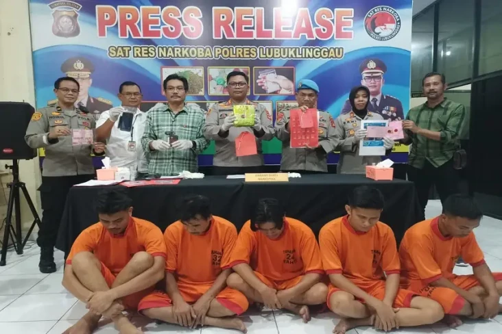 5 Warga PALI Ditangkap...
