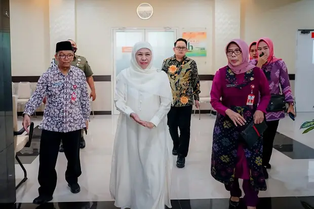 Resmikan Gedung Multazam...