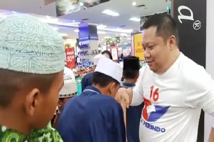 Buat Puluhan Anak Panti...