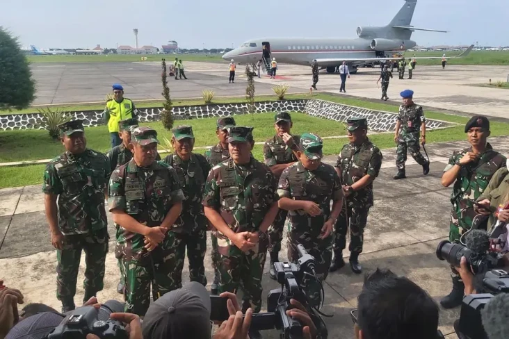 Panglima TNI Akan Fokus...