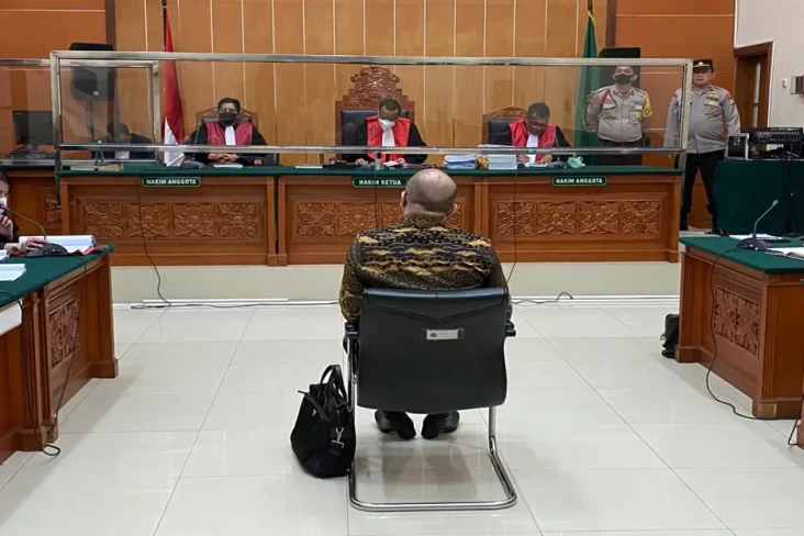 Tanggapi Replik Jaksa,...