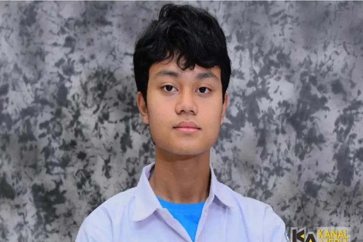 Cerita Farouq, Mahasiswa...