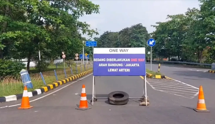 Dampak One Way, Tol...