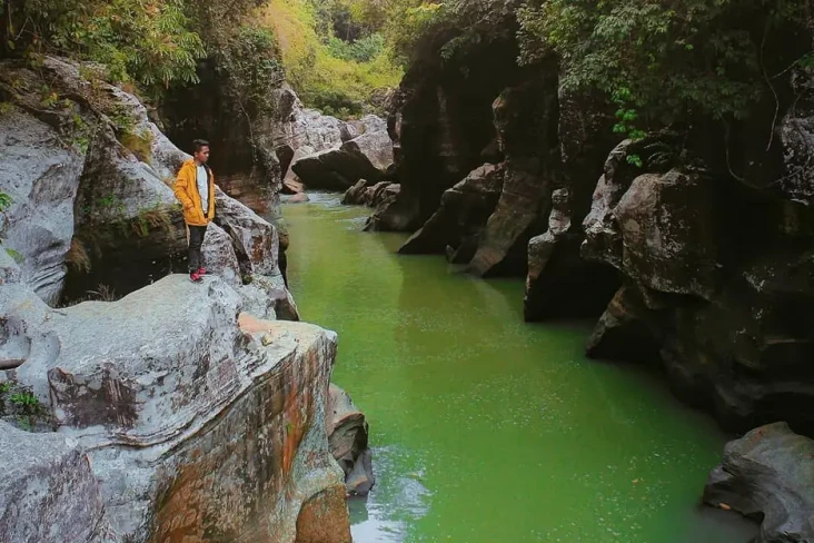 Berkunjung ke Tasikmalaya,...