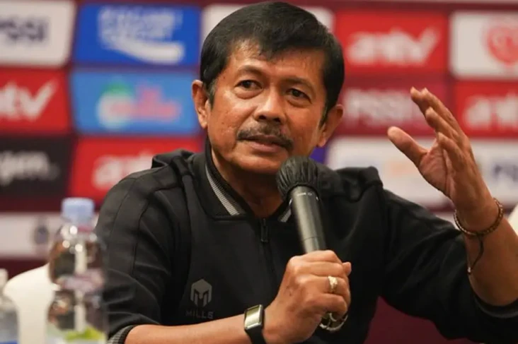 Indra Sjafri Angkut...