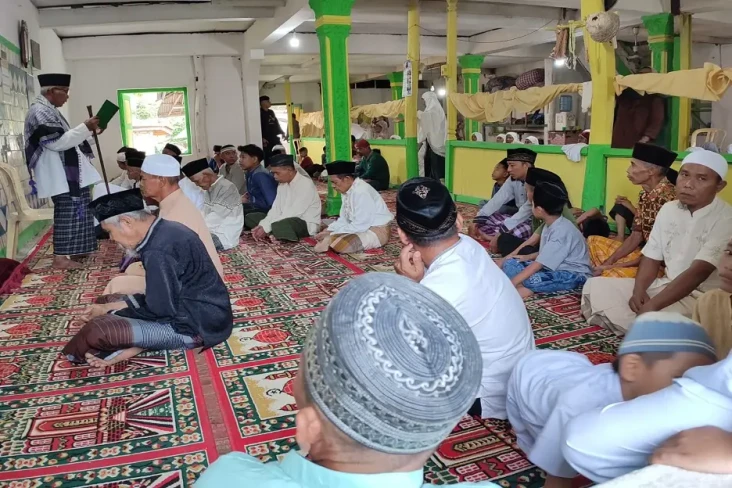 Suasana Jemaah Tarekat...