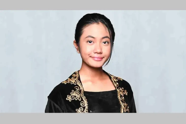 Ryura Assyifa, Siswi...