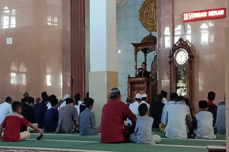 Umat Muslim di Bandung...