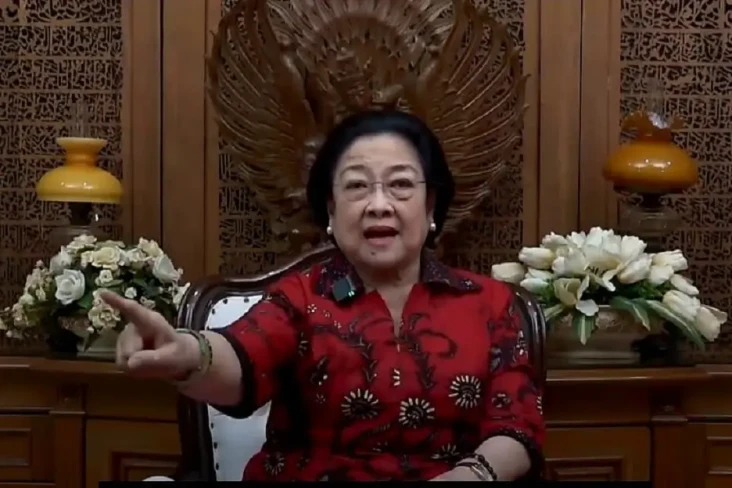 Megawati Umumkan Nama...