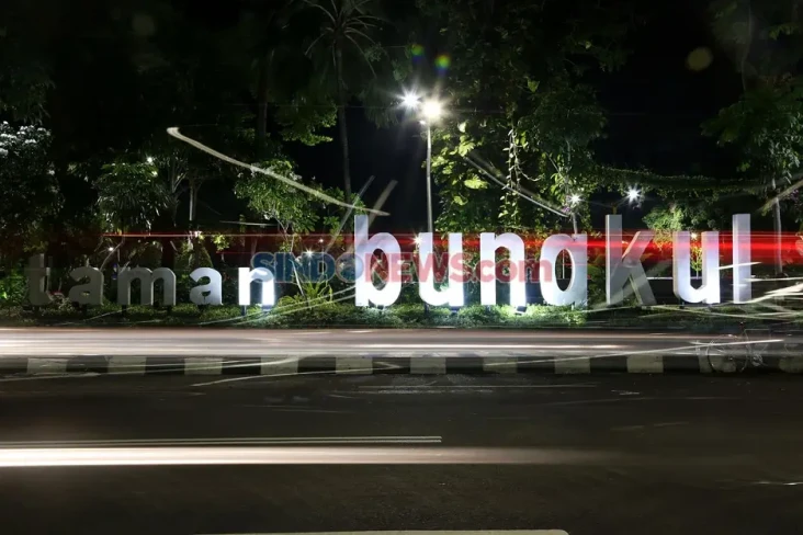 Mudik ke Surabaya, Kunjungi...