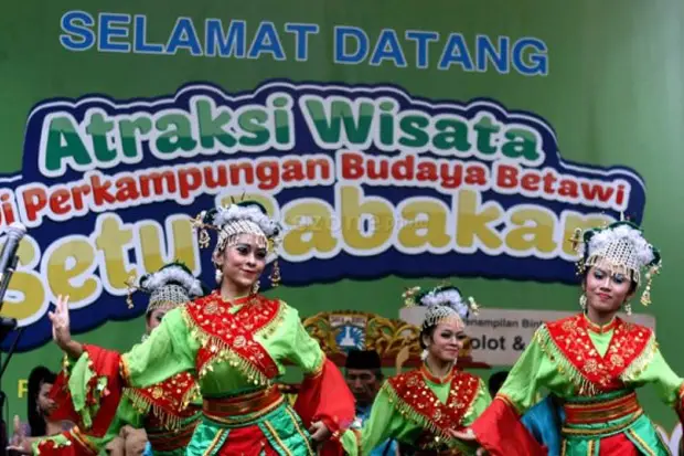 Ayo Lestarikan! 6 Tradisi...