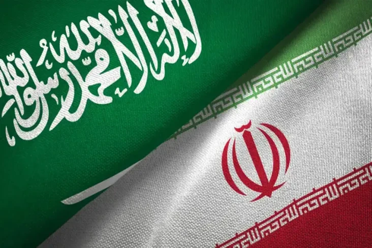 Menlu Saudi-Iran Bertukar...