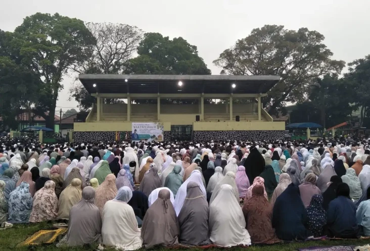 Ribuan Jemaah Muhammadiyah...