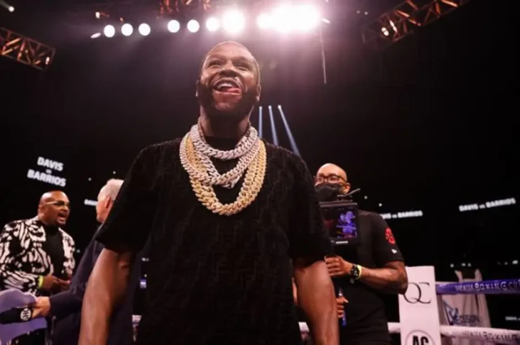 Mayweather Pamer Sabuk...