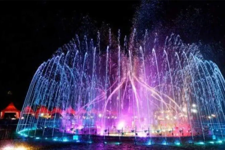6 Destinasi Wisata Malam...