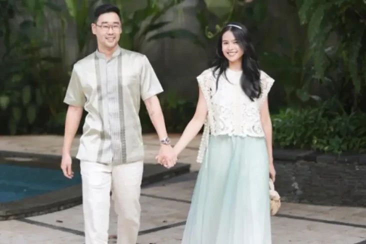 5 Selebritas yang Rayakan...