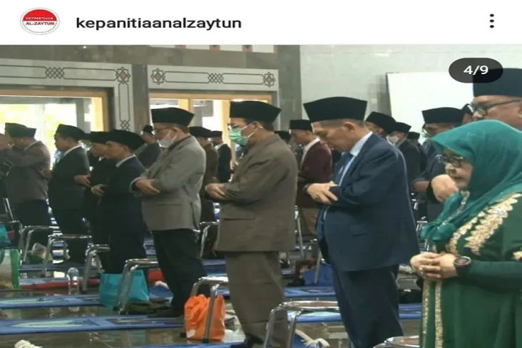 Gempar! Ada Perempuan...