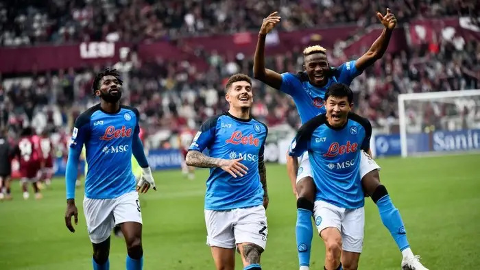Napoli Bisa Scudetto...