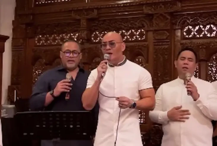 Deddy Corbuzier Sholawatan...