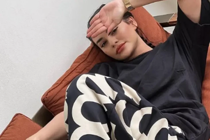 Nora Alexandra Sakit...