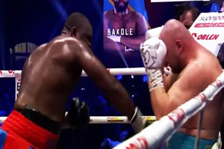 Martin Bakole Pukul...