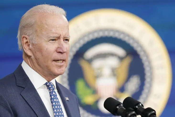 Biden Kembali Calonkan...