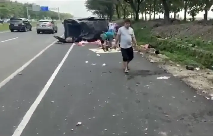 Kronologi Kecelakaan...