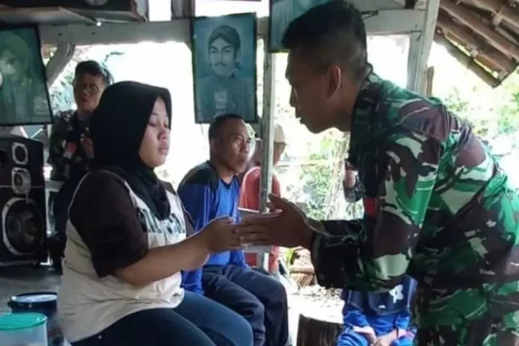 Minta Maaf, Denhanud...