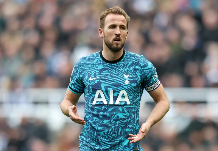Tottenham Hotspur vs...